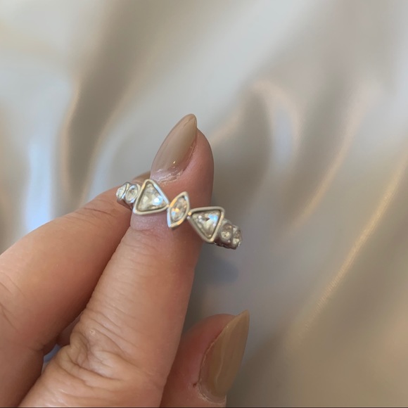 Swarovski bow ring - Picture 2 of 4